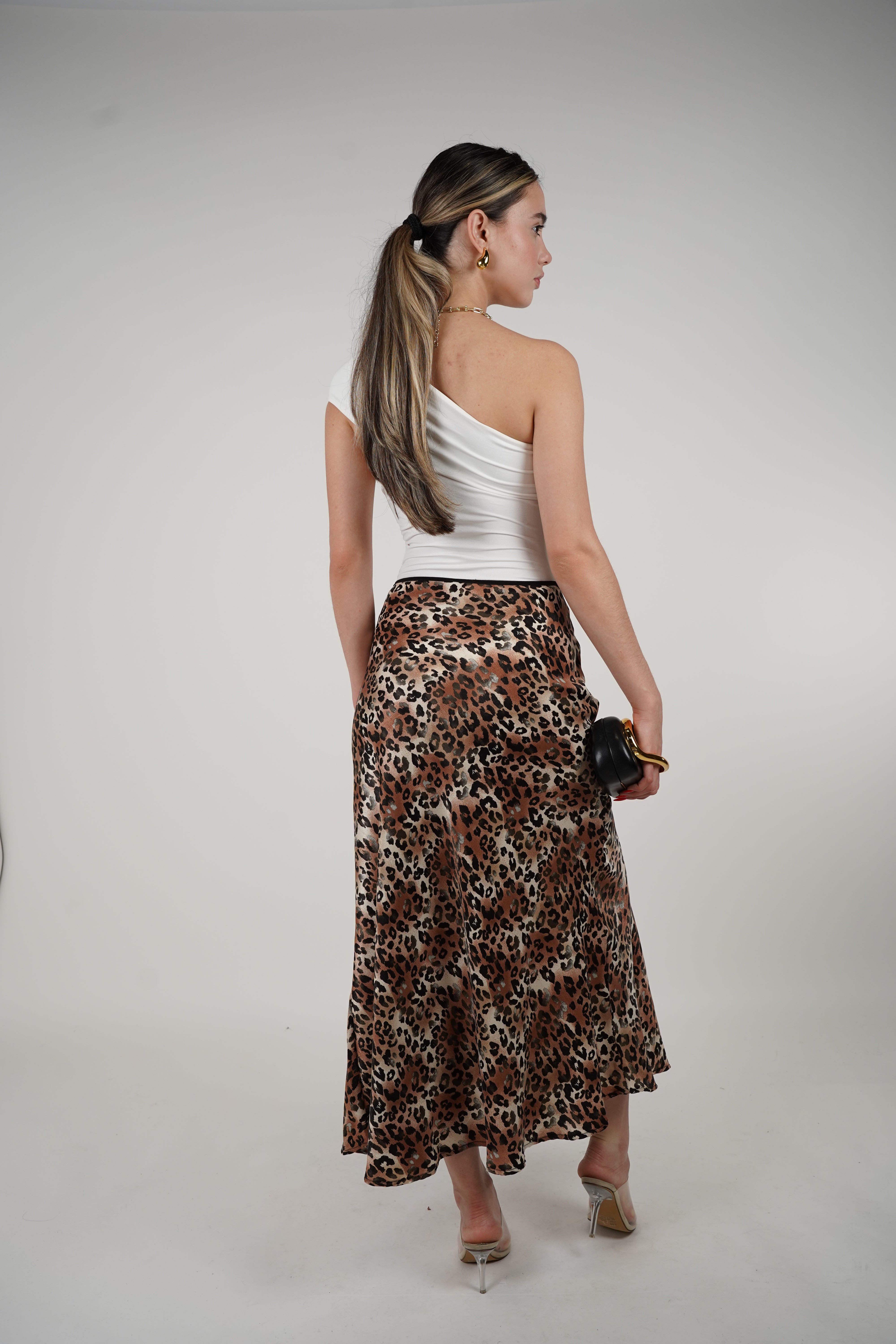 Falda de leopardo